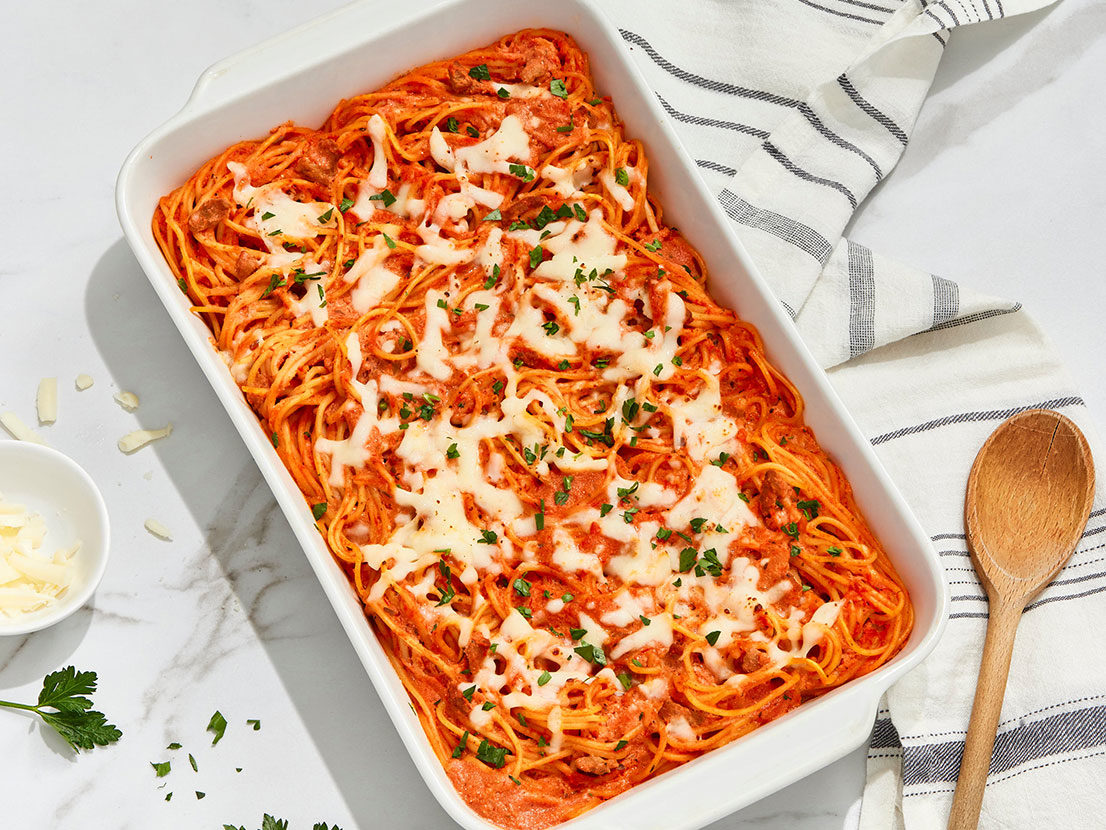 https://www.campbells.com/prego/wp-content/uploads/2021/07/Baked-Spaghetti_card-1-1106x830.jpg