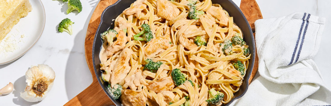 Chicken & Broccoli Alfredo - Prego® Pasta Sauces