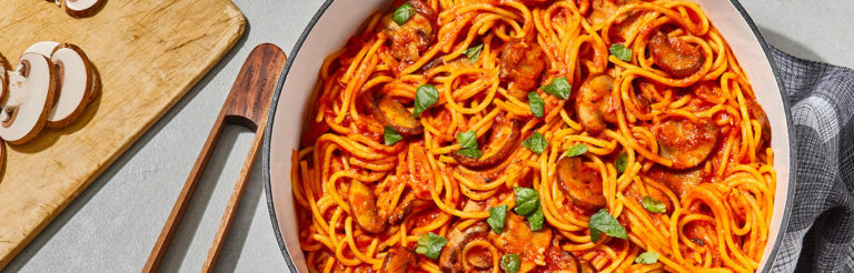 One Pot Mushroom Spaghetti - Prego® Pasta Sauces