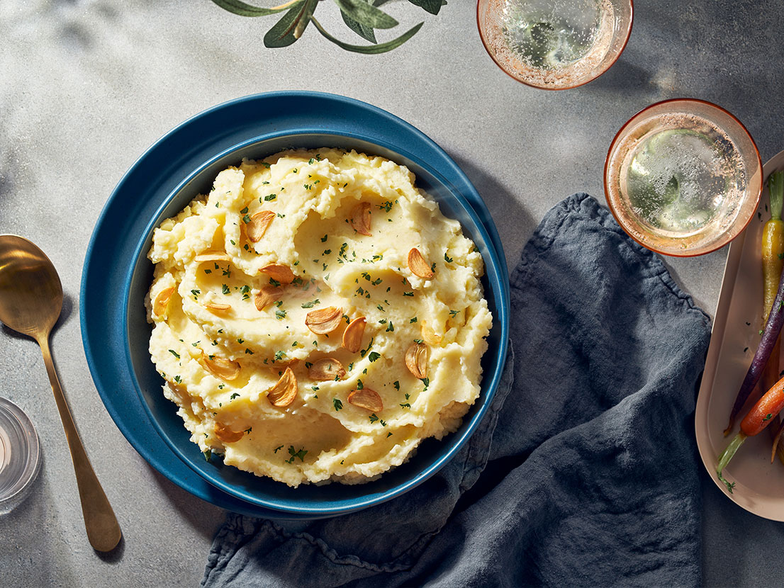 Garlic Parmesan Mashed Potatoes | Swanson® Recipes