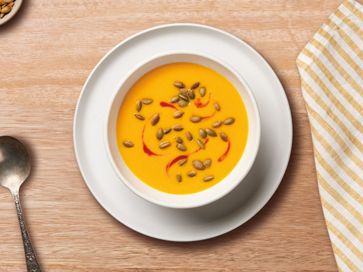 https://www.campbells.com/wp-content/uploads/2022/09/Creamy-Carrot-Ginger-Soup_card-712x534.jpg